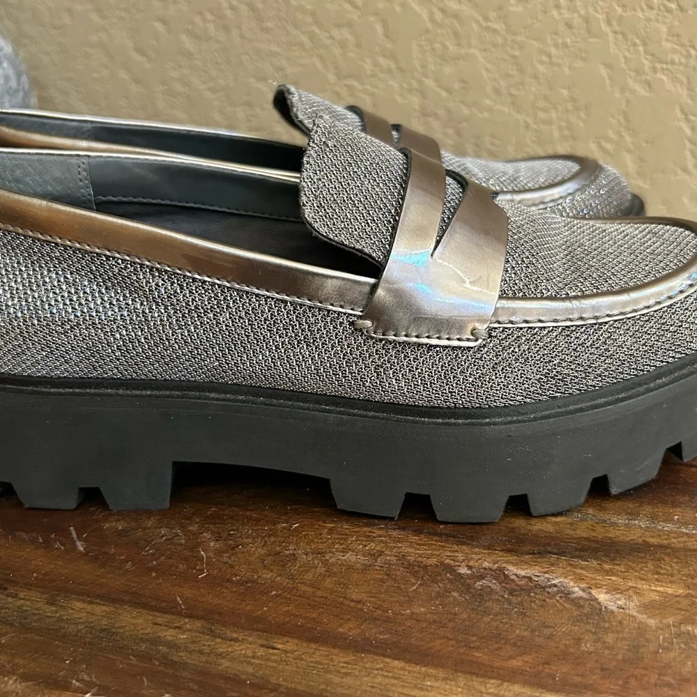 Franco Sarto Bazel Platform Lug Sole Loafers Size 6.5 – Metallic Knit‎ Slip-On